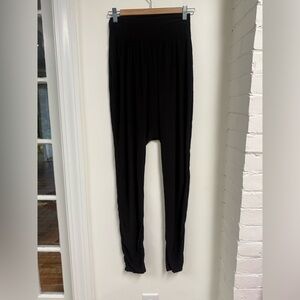 Weissman Gia Mia Draped Leggings